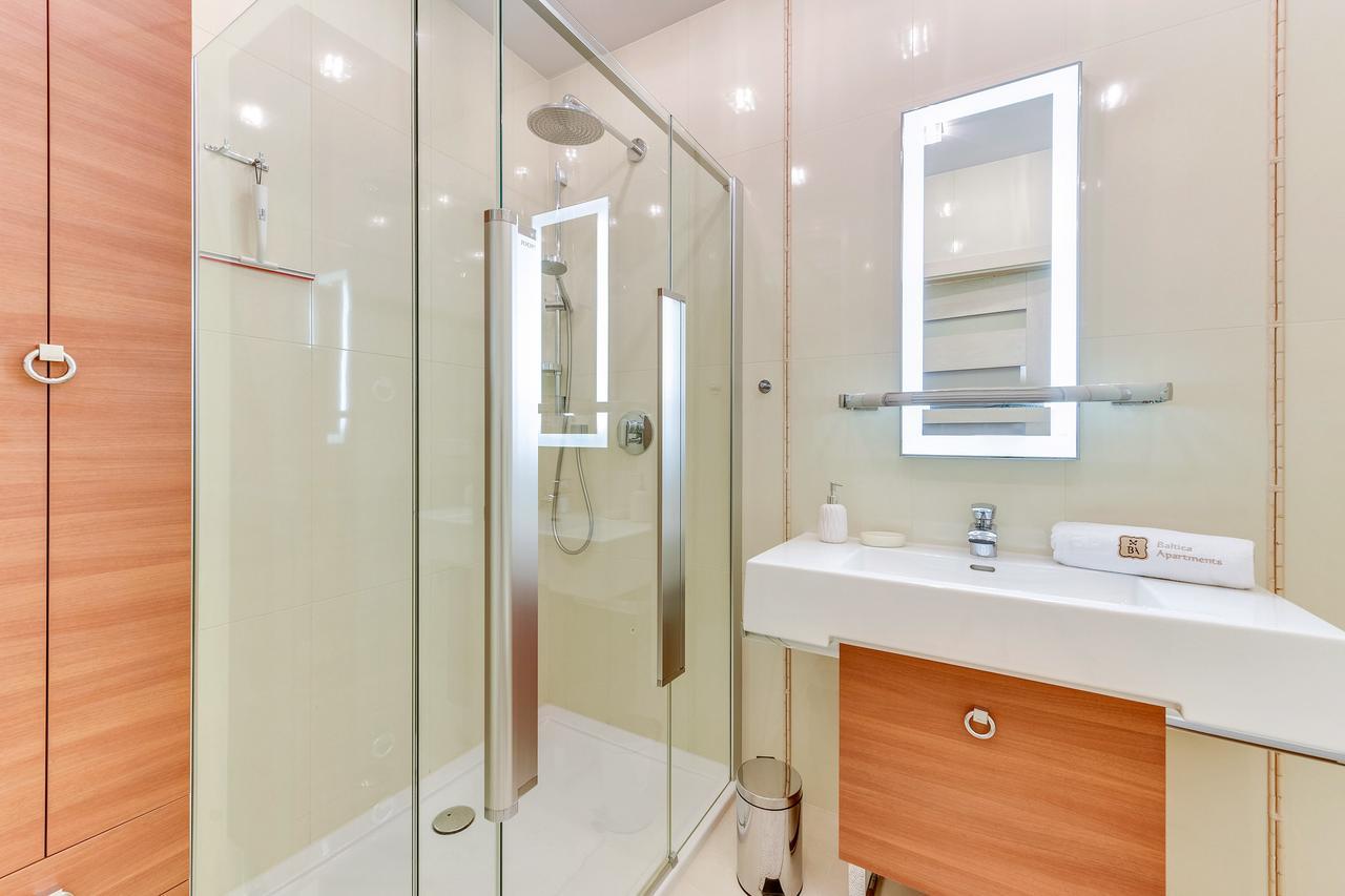 The Marine Plaza - Sea Towers Apartment Gdynia Luaran gambar