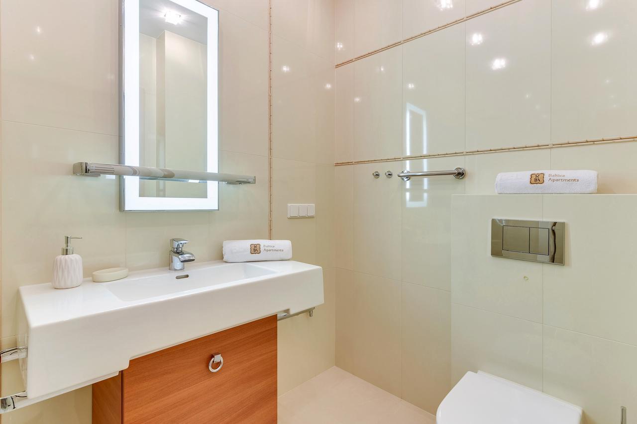 The Marine Plaza - Sea Towers Apartment Gdynia Luaran gambar